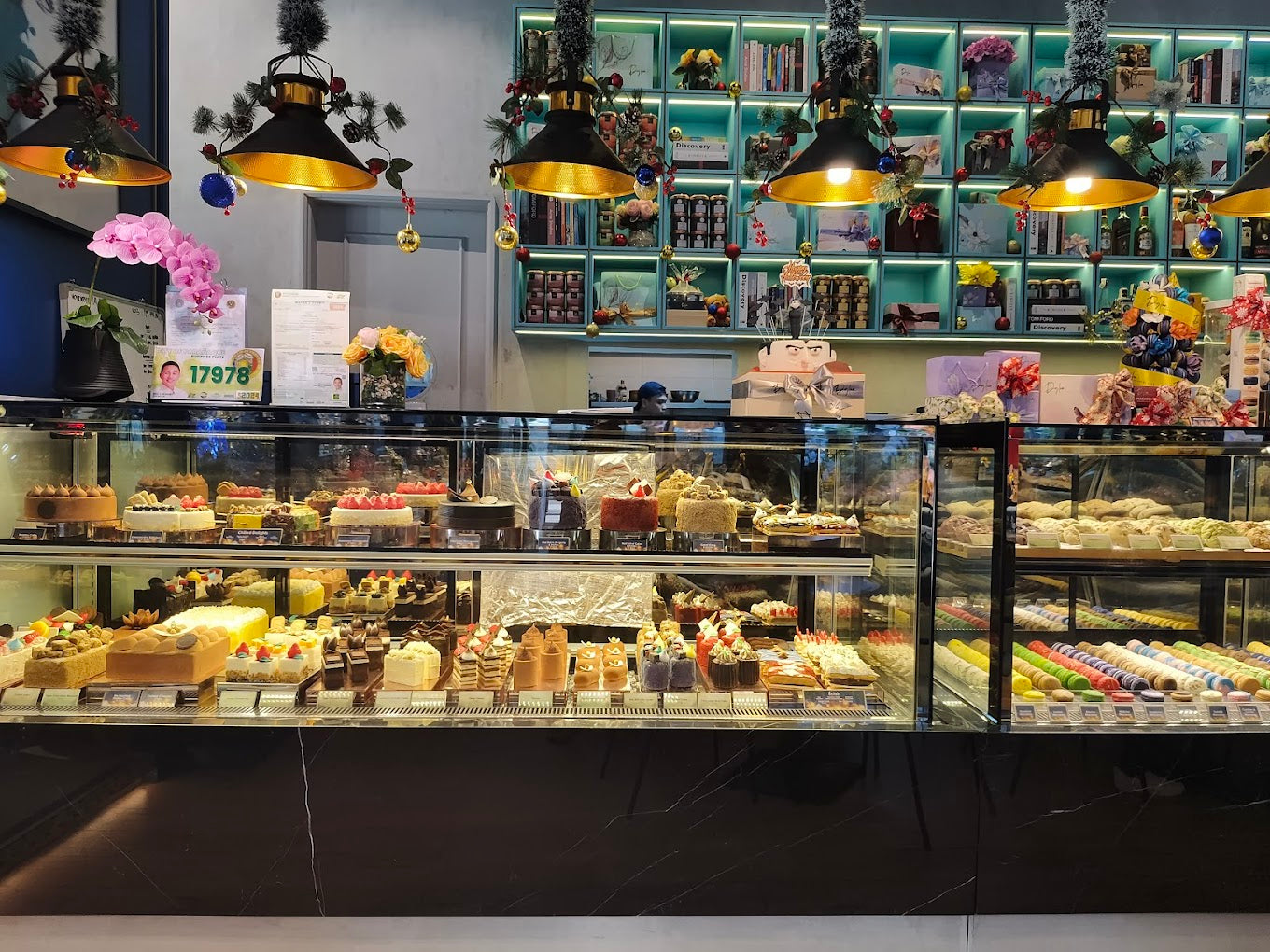 Dylan Patisserie: The Ultimate Sweet-Tooth Destination in Manila 🍰