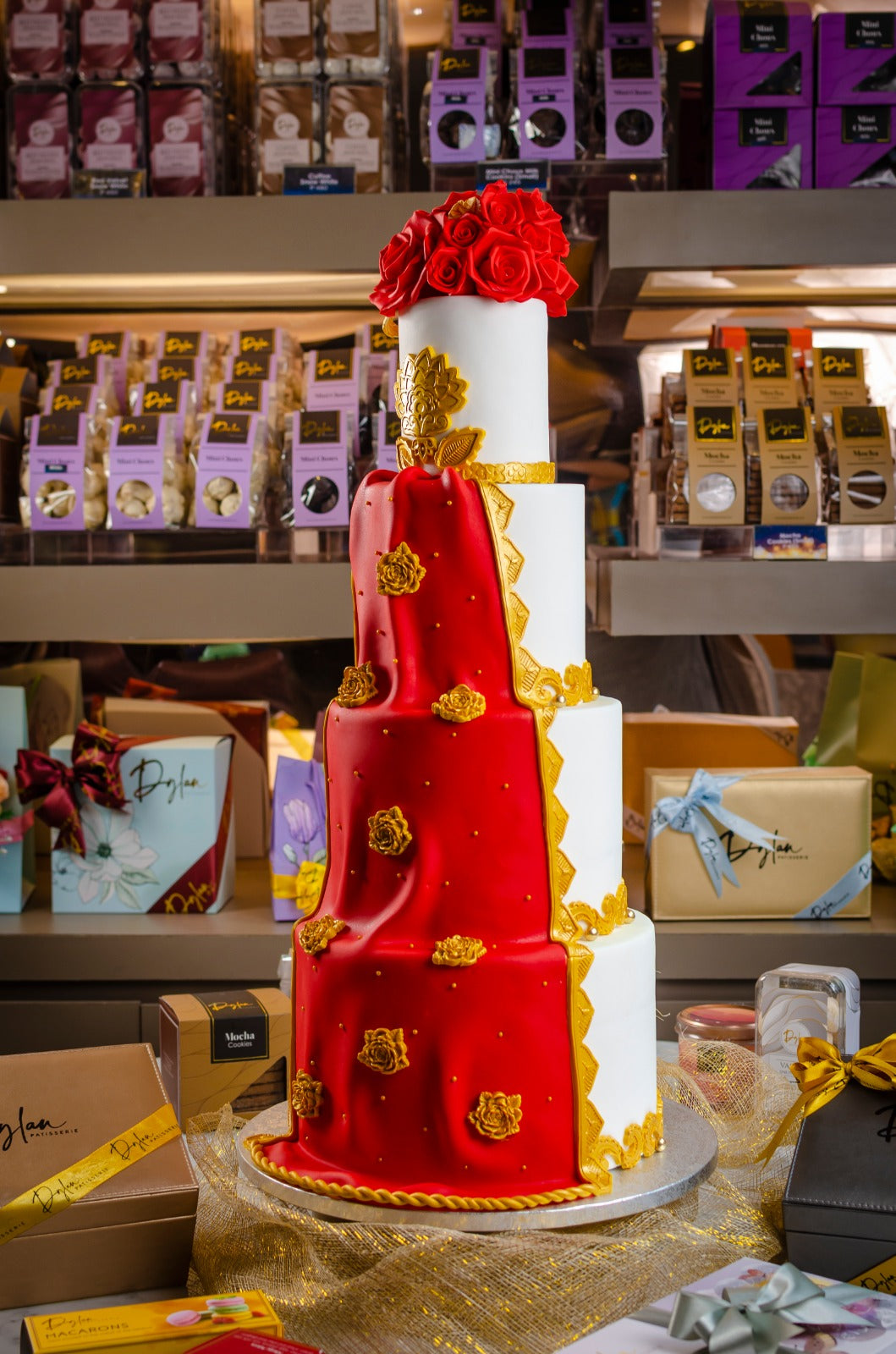 Where to Order Customized Wedding Cakes in Quezon City